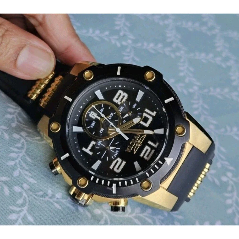 Invicta Men's Chronograph Quartz Wristwatch Black Gold Rubber Band 100m